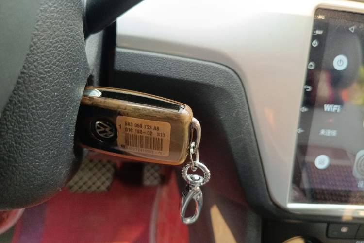 Used Volkswagen Lavida 2018 Classic 1.5L Automatic Fashion Edition China VI Standard Vehicle Key