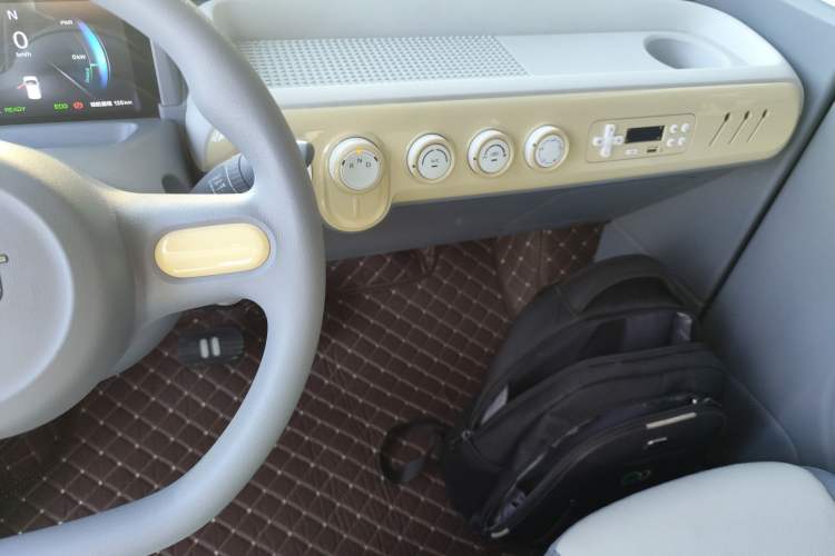 Used Bestune Pony 2025 222km Range Agile Horse
