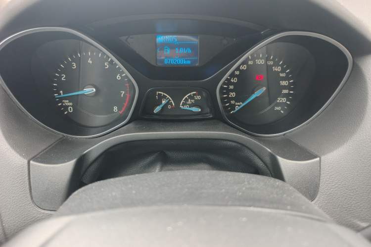 Used Ford Focus 2015 Hatchback 1.6L Automatic Fashion Edition Instrument Cluster