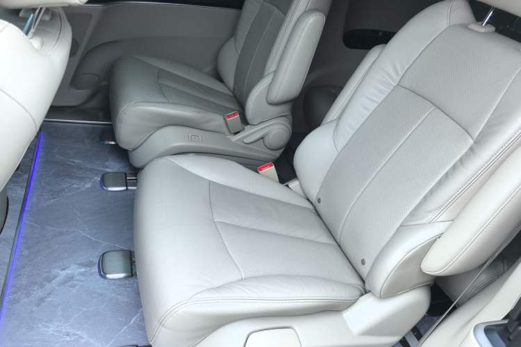 Used Buick GL8 2014 3.0L XT Luxury Business Flagship Edition