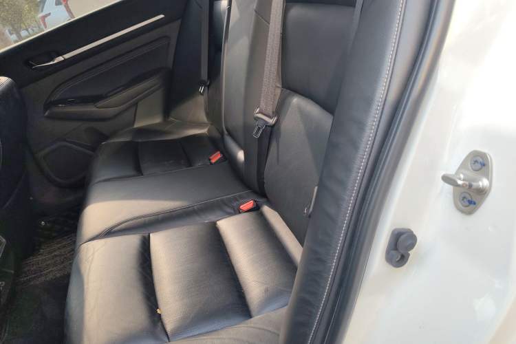 Used Nissan Teana 2021 2.0L XL Upper AD1 Smart Drive & Navigation Edition Left Rear Seat