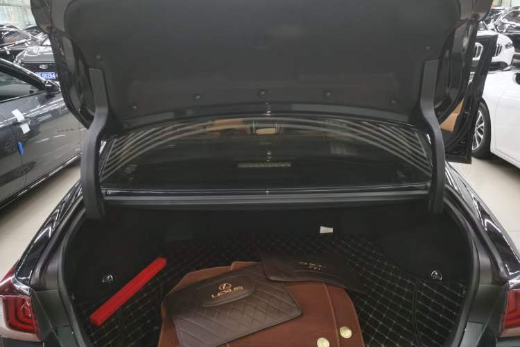 Used Lexus ES 2022 200 Excellence Edition