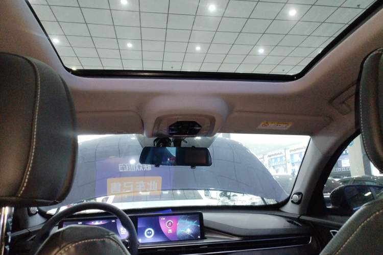 Used Chery Tiggo 8 PLUS 2022 290TGDI DCT Haoting Edition