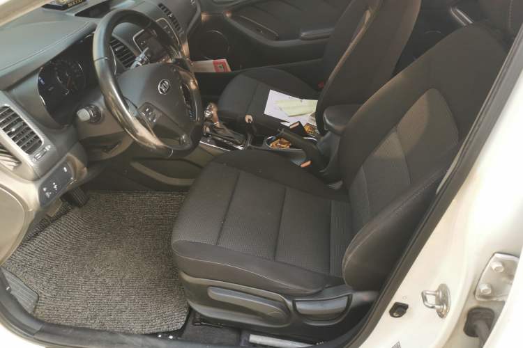 Used Kia K3 2016 1.6L Automatic GLS
