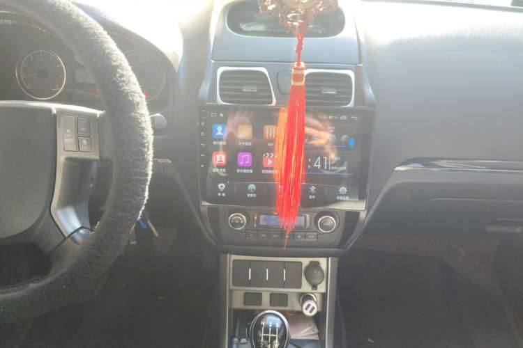 Used Geely Auto Classic Emgrand 2013 Hatchback 1.5L Manual Luxury Model