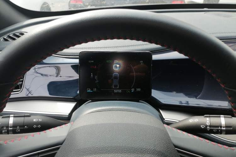 Used BYD Qin PLUS 2021 DM-i 55KM Flagship Model Instrument Cluster