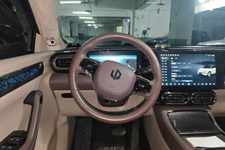 Used Leapmotor C11 2023 Range-Extended 285 Smart Enjoyment Edition Steering Wheel