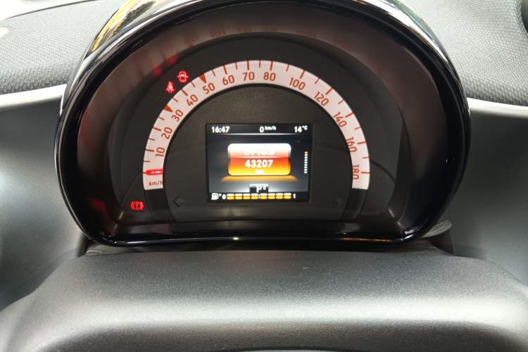 Used smart fortwo 2017 1.0L 52kW Hardtop Affection Special Edition
