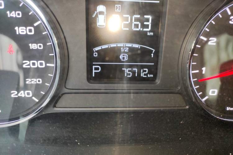 Used Roewe RX5 2016 20T Two-Wheel Drive Automatic Flagship Edition
