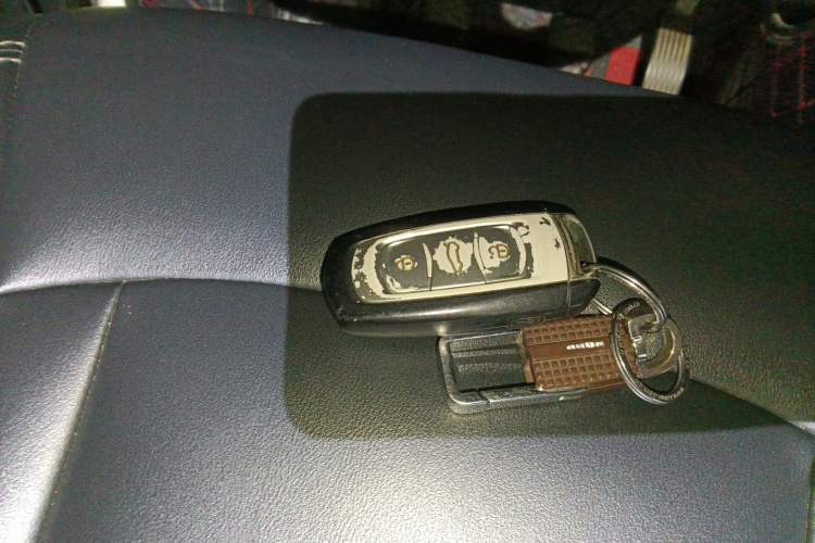 Used Geely Auto Emgrand X7 Sport 2016 1.8TD Manual Smart Edition