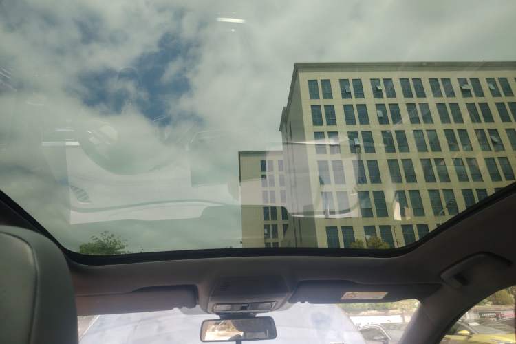 Used Volkswagen ID.4 CROZZ 2022 Long-Range PURE+ Edition