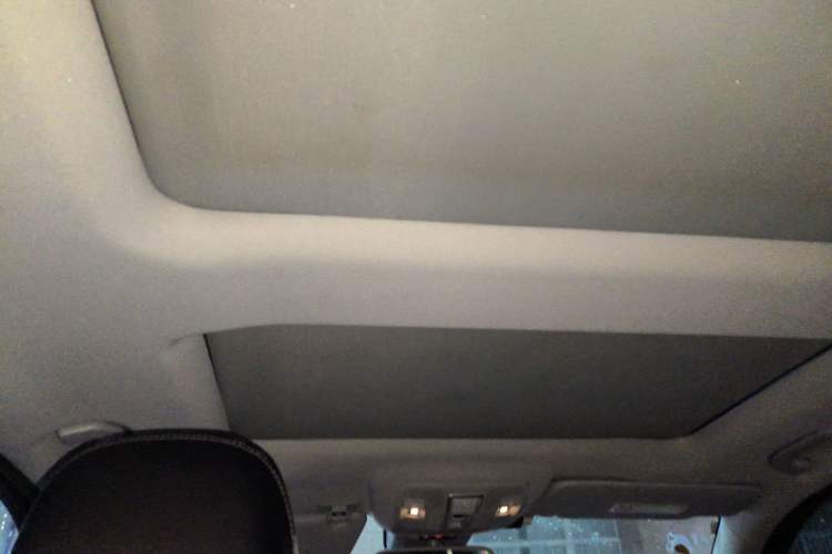 Used Mercedes-Benz M-Class 2015 ML 400 4MATIC Dynamic Model
