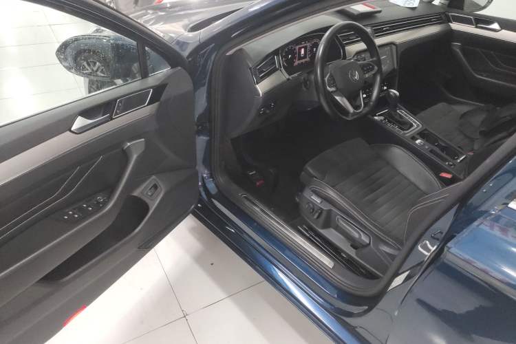 Used Volkswagen Variant 2021 2.0T Comfort Edition
