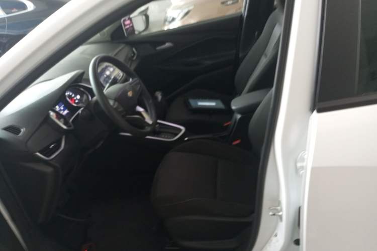 Used Chevrolet Cavalier 2021 325T Automatic Enjoyment Edition