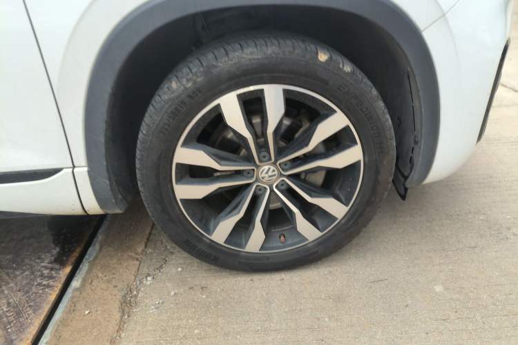 Used Volkswagen Tayron 2020 380TSI All-Wheel Drive R-Line Connected Version