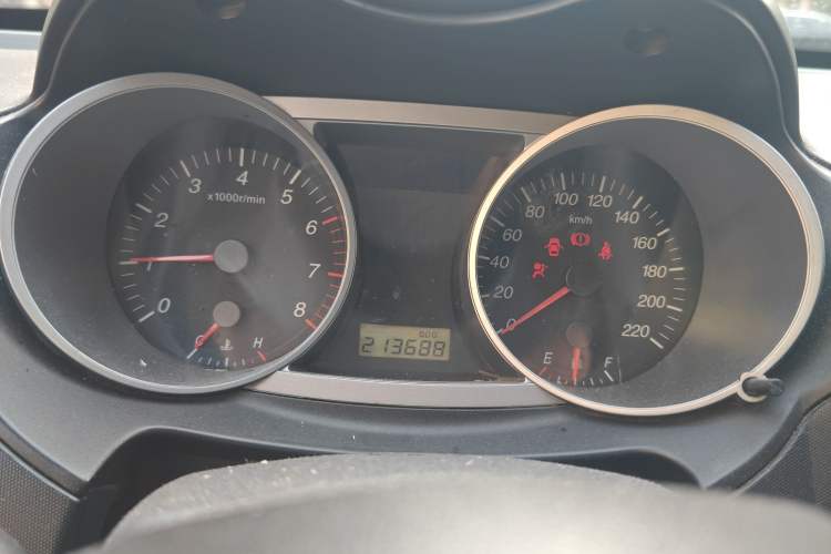 Used Haima Qishi 2013 2.0L Manual Classic Trim