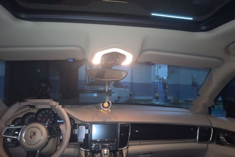 Used Porsche Panamera 2014 Panamera 4 3.0T Headliner