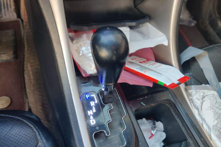 Used Hyundai Sonata 2011 2.0L Automatic Luxury Edition
