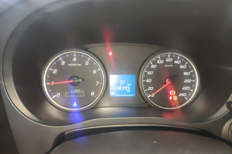 Used Mitsubishi Outlander 2021 Revised Version 2.0L Two-Wheel Drive Comfort Edition 5 Seats
