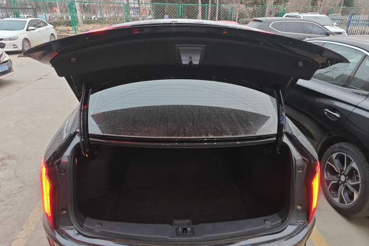 Used Hongqi E-QM5 2023 Revised Version Basic Travel Edition
