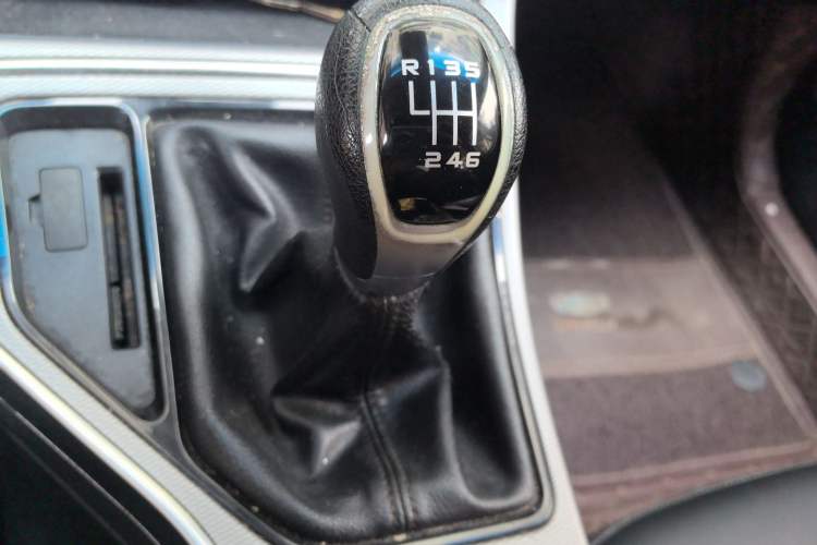 Used Geely Auto Emgrand GL 2018 1.8L Manual Elite Smart Connectivity Version
