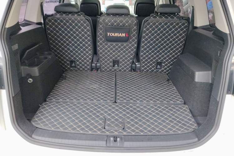 Used Volkswagen Touran 2021 Touran L 280TSI DSG Comfort Edition 7 Seats