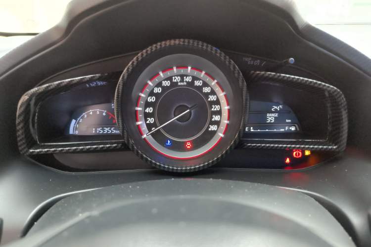 Used Mazda Mazda 3 Axela 2016 Sedan 1.5L Manual Comfort Model
