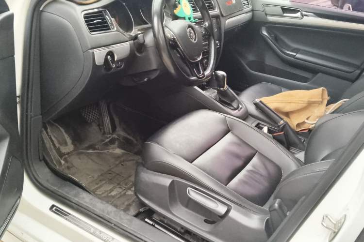 Used Volkswagen Sagitar 2018 280TSI DSG Ignite Edition
