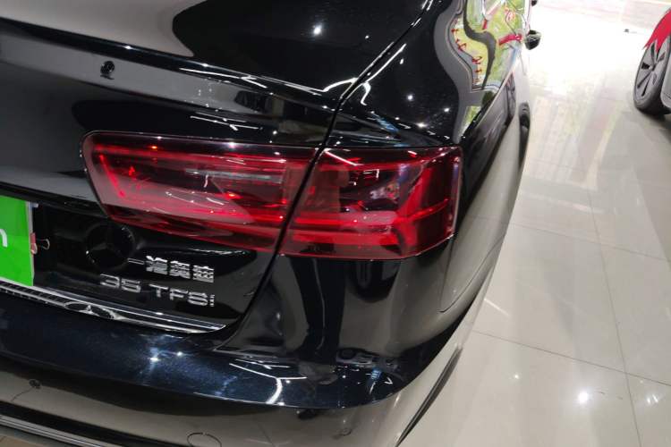 Used Audi A6L 2018 35 TFSI Collector's Edition Right Rear Taillight