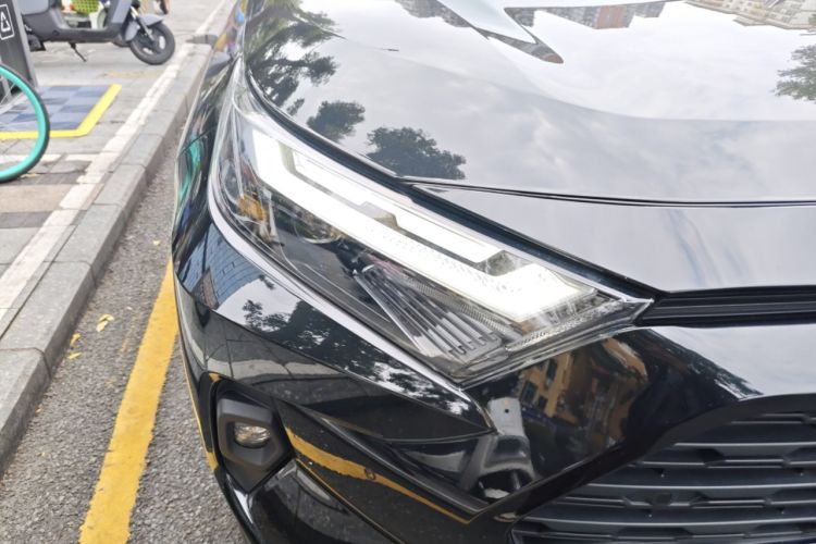 Used Toyota RAV4 2023 2.0L CVT Two-Wheel Drive Fashion Plus Edition
