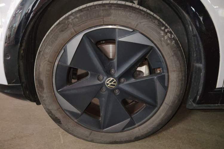 Used Volkswagen ID.UNYX 2024 Pro Long-Range Version