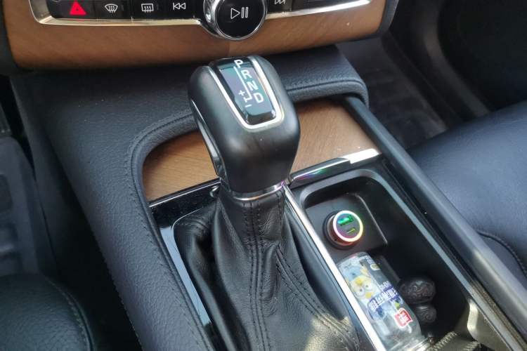 Used Volvo XC90 2019 T6 Zhiyi Edition 7-Seater China VI Standard
