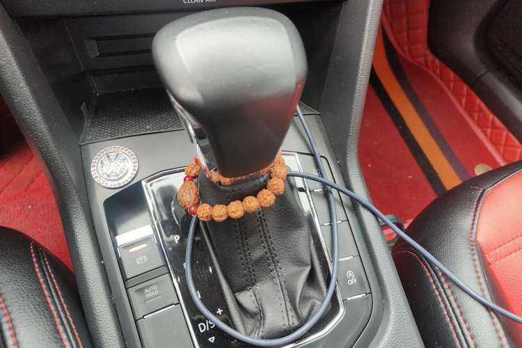 Used Volkswagen Tiguan L 2017 330TSI Automatic Two-Wheel Drive Luxury Edition
