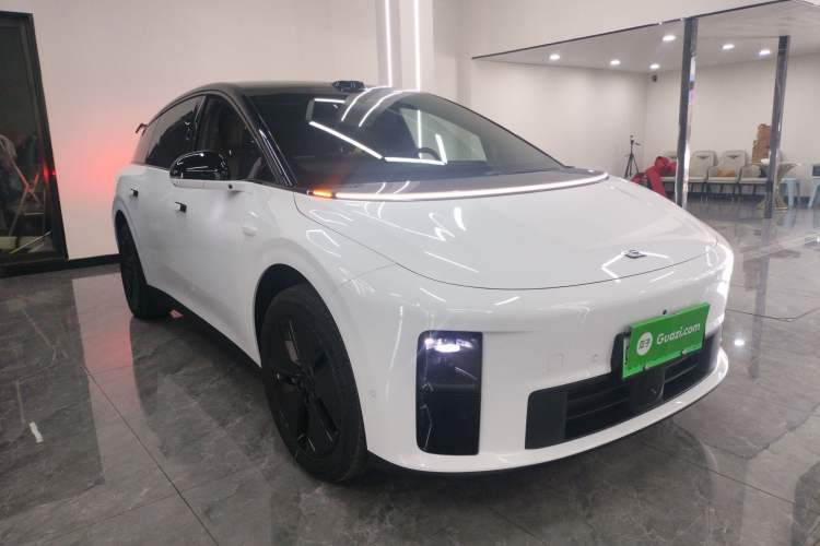 Used Li Auto i6 2025 Model Two-Wheel-Drive Standard Type