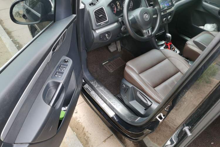 Used Volkswagen Sharan 2014 2.0 TSI Standard Model Driver Seat