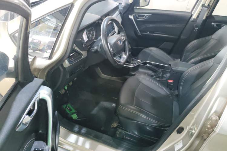 Used Geely Auto Vision X3 2020 1.5L Manual Luxury Edition
