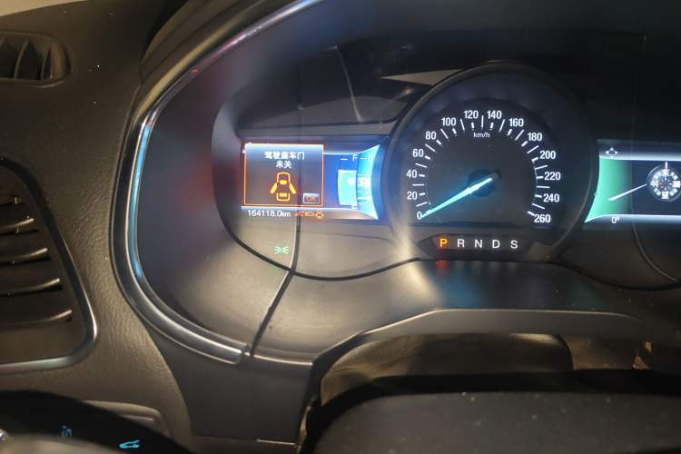 Used Ford Edge 2015 2.0T GTDi 4x4 High-Grade Model