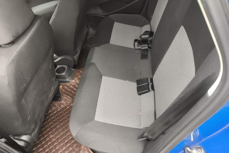 Used Volkswagen Polo 2013 1.4L Manual Fashion Edition