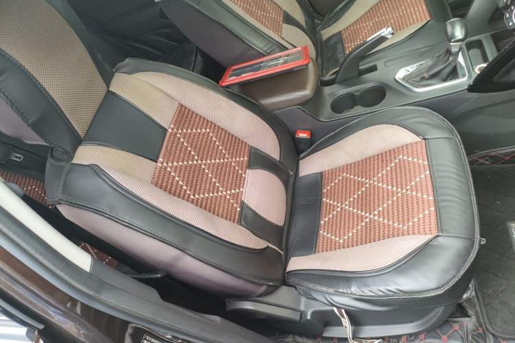 Used GAC Trumpchi GS4 2015 200T G-DCT Elite Edition Right Front Seat