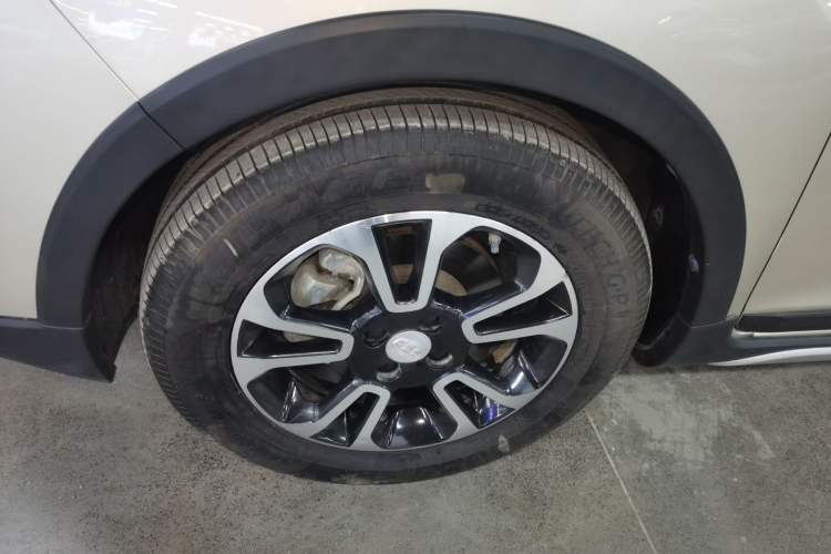 Used Geely Auto Vision X3 2017 1.5L Automatic Elite Model