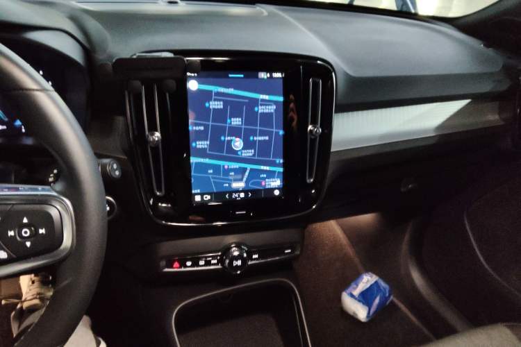 Used Volvo XC40 2023 B3 Smart & Stylish Edition
