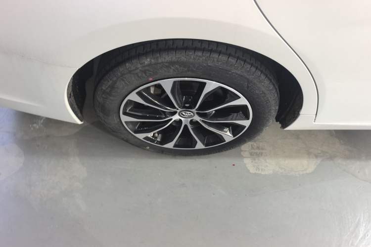 Used Toyota Avalon 2023 2.5L Luxury Edition