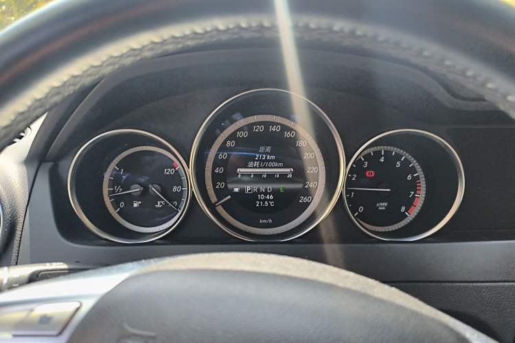 Used Mercedes-Benz C-Class 2013 C 180 Classic Grand Edition Instrument Cluster