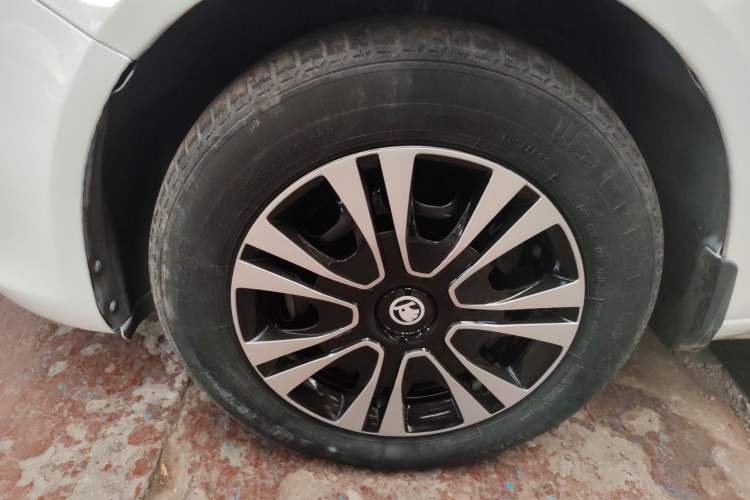 Used Skoda Fabia 2014 1.4L Automatic Crystal Edition