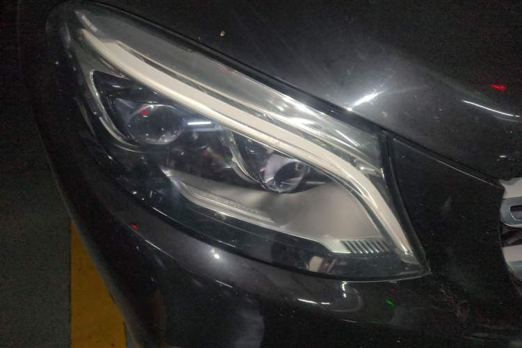 Used Mercedes-Benz GLE 2019 GLE 320 4MATIC Dynamic Edition Prestige Model Right Front Headlight