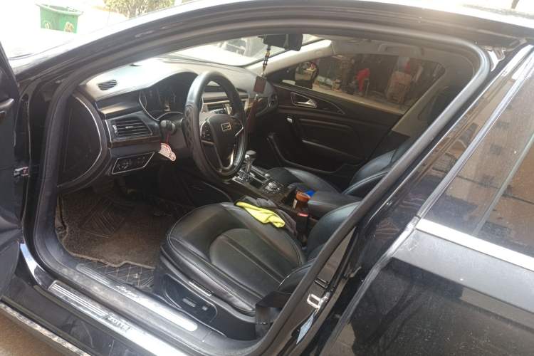 Used Zotye Z700 2018 Z700H 1.8T DCT Luxury Edition
