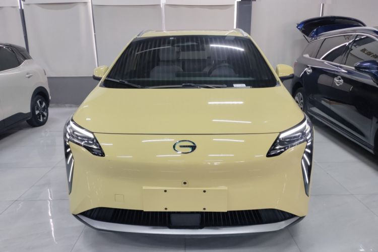 Used AION Y 2023 Younger Star Edition Front