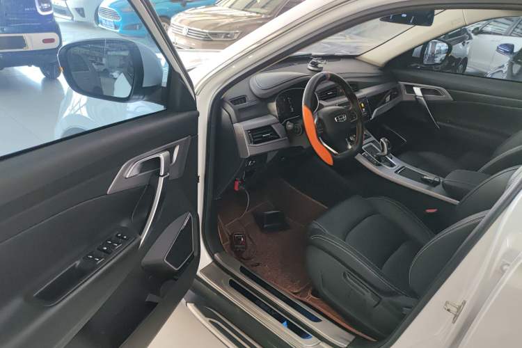 Used Geely Auto Emgrand X7 Sport 2021 Million Edition 1.8TD DCT Two-Wheel Drive Comfort Model