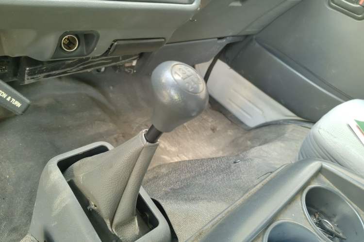 Used Jinbei Hiace 