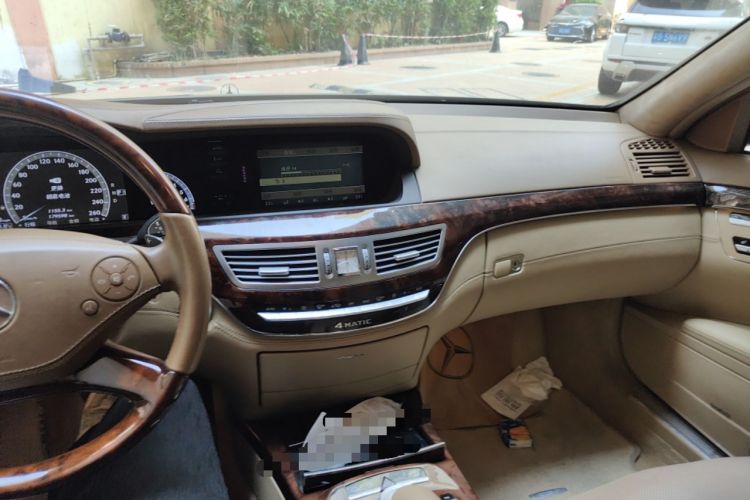 Used Mercedes-Benz S-Class 2011 S 500 L CGI 4MATIC